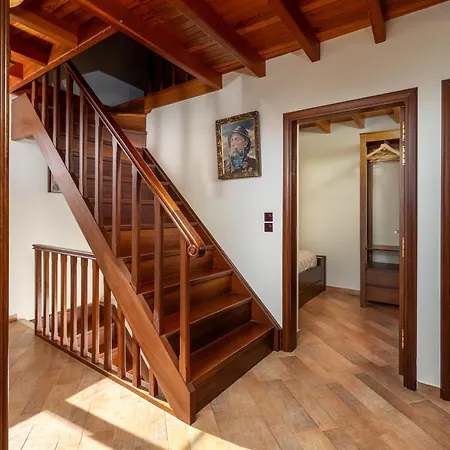 Del Capitano * Rhodes City