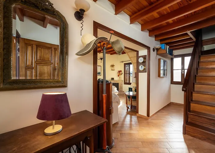 Del Capitano Rhodes City