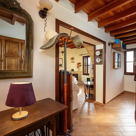 Del Capitano Rhodes City